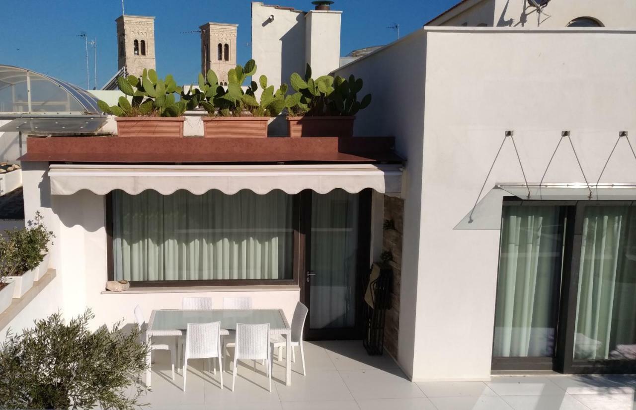 B&B Re Apartments Palazzo Muscati Molfetta Luaran gambar